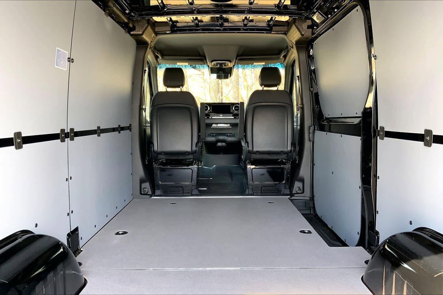New 2026 Mercedes-Benz Sprinter 2500 image 24