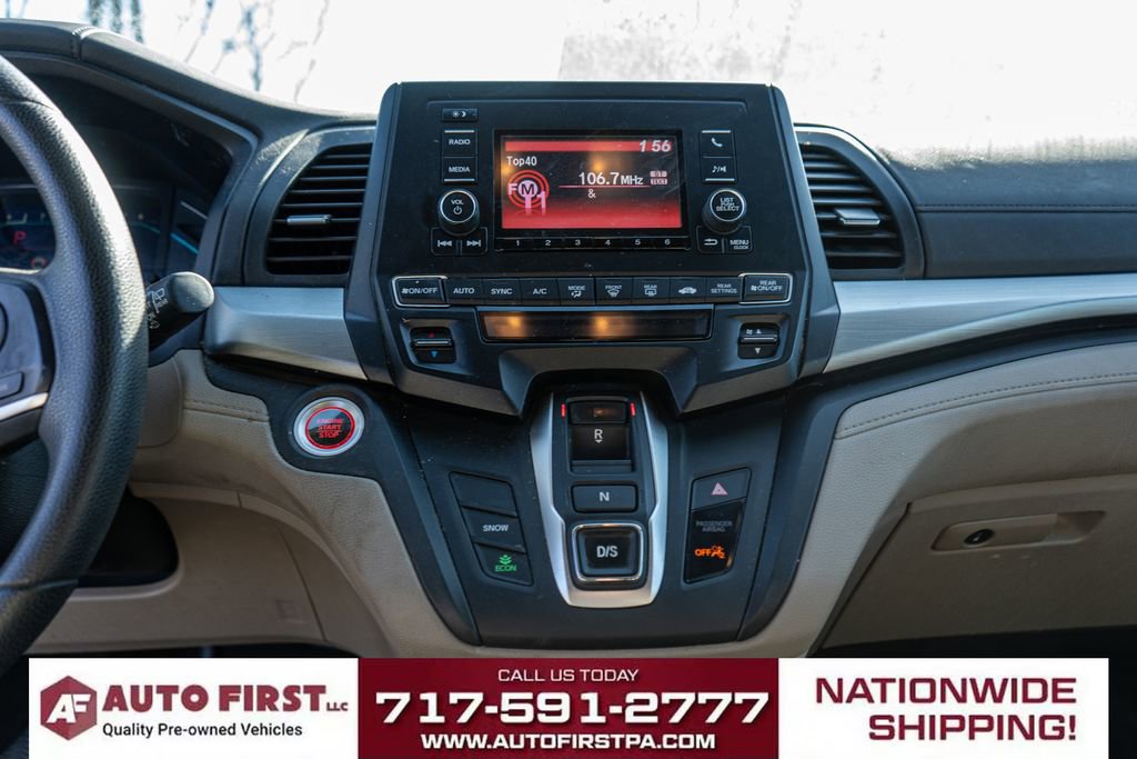 Used 2018 Honda Odyssey LX image 15