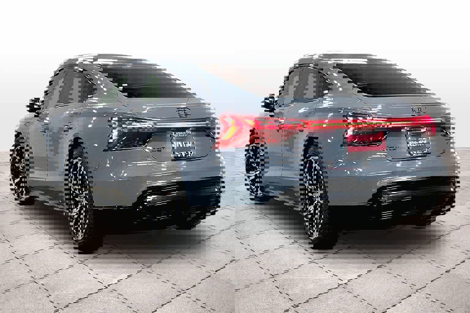 Used 2022 Audi e-tron GT Prestige w/ Prestige Package image 13