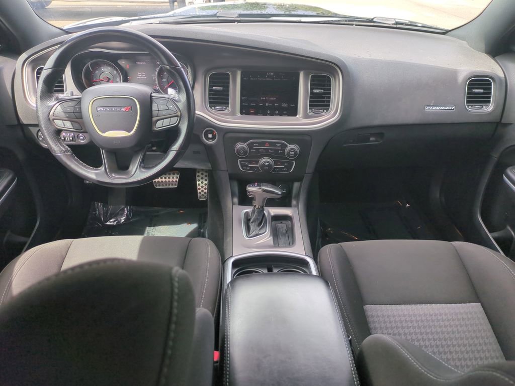 Used 2021 Dodge Charger GT w/ Driver Convenience Group image 15