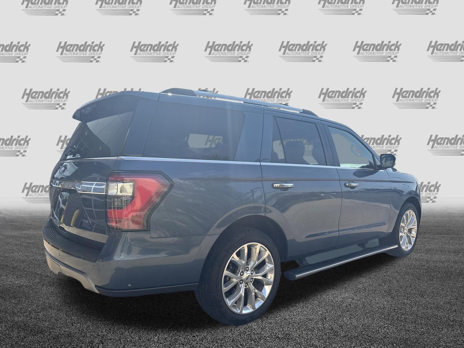 Used 2019 Ford Expedition Limited w/ Equipment Group 302A RWD image 10