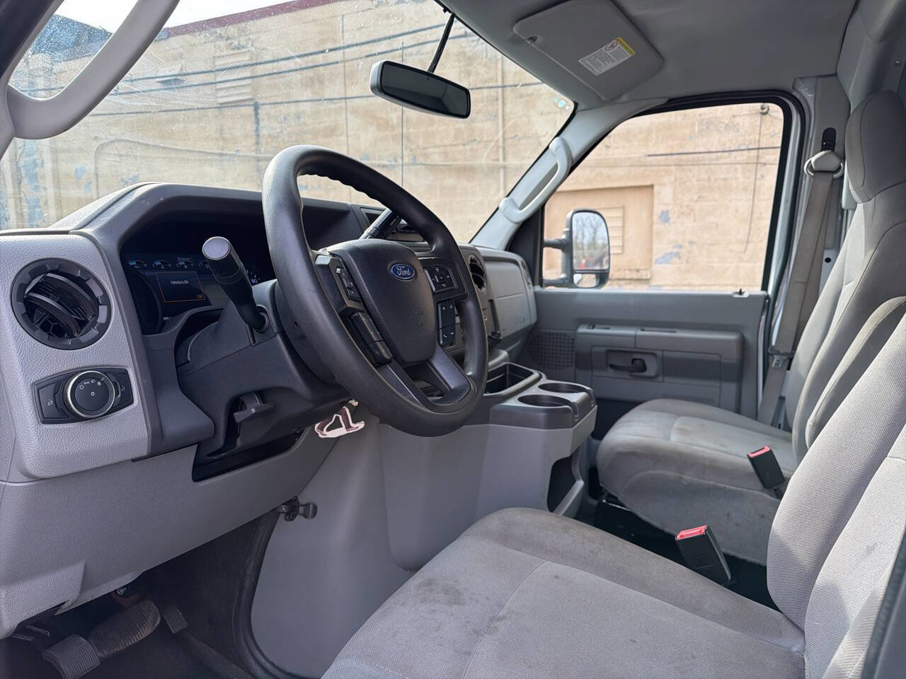 Used 2022 Ford E-350 and Econoline 350 Super Duty w/ Power Windows & Locks Group RWD image 18