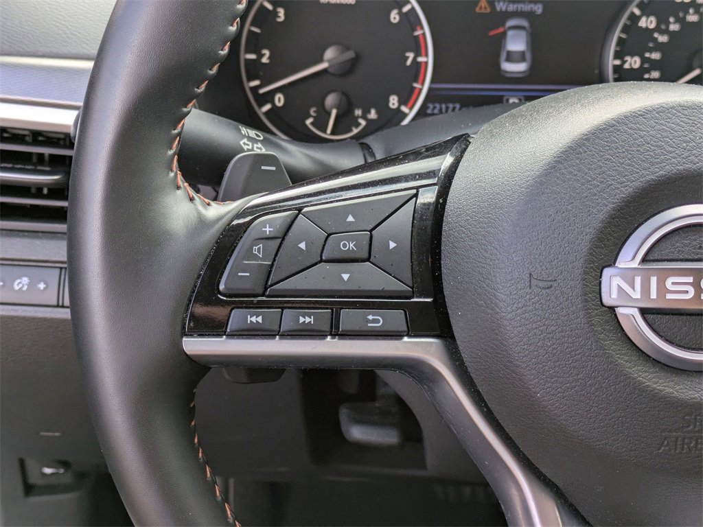 Used 2025 Nissan Altima 2.5 SR image 20