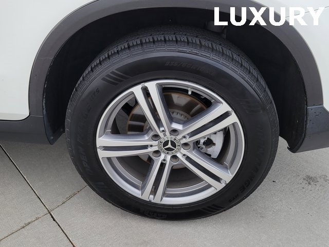 Used 2021 Mercedes-Benz GLC 300 4MATIC image 21