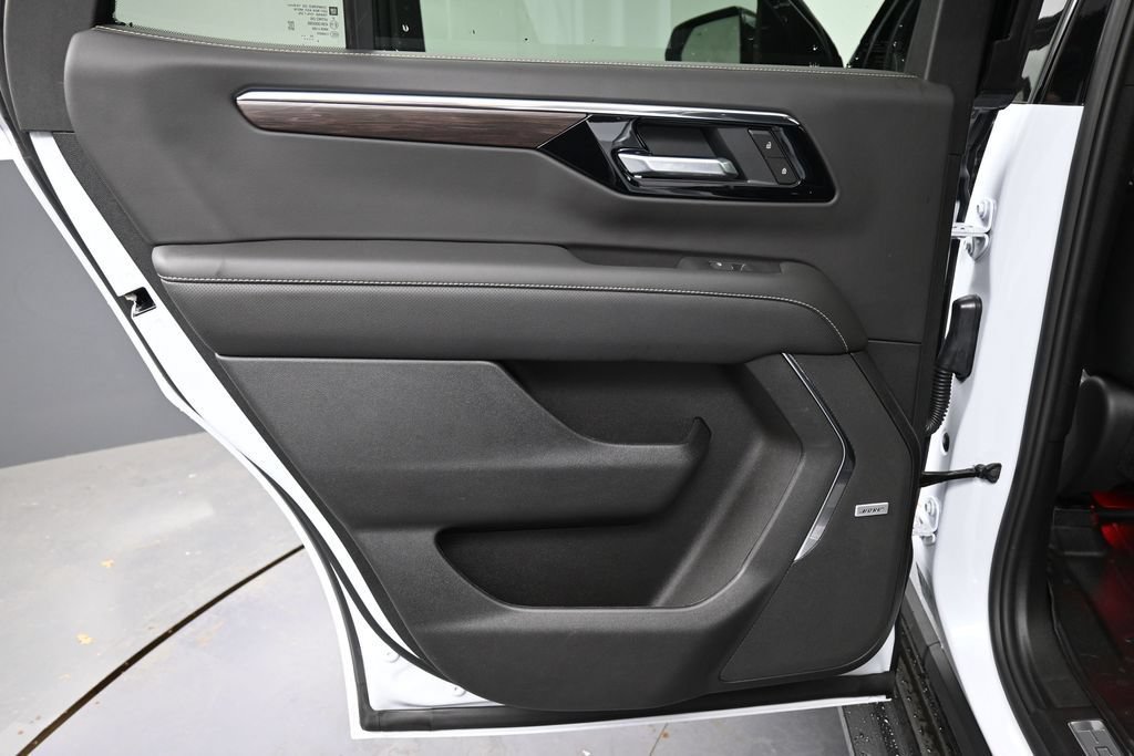 New 2026 Chevrolet Tahoe Premier AWD/4WD image 14