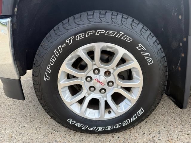 Used 2016 GMC Sierra 1500 SLE w/ LPO, Chrome Plus Package AWD/4WD image 9