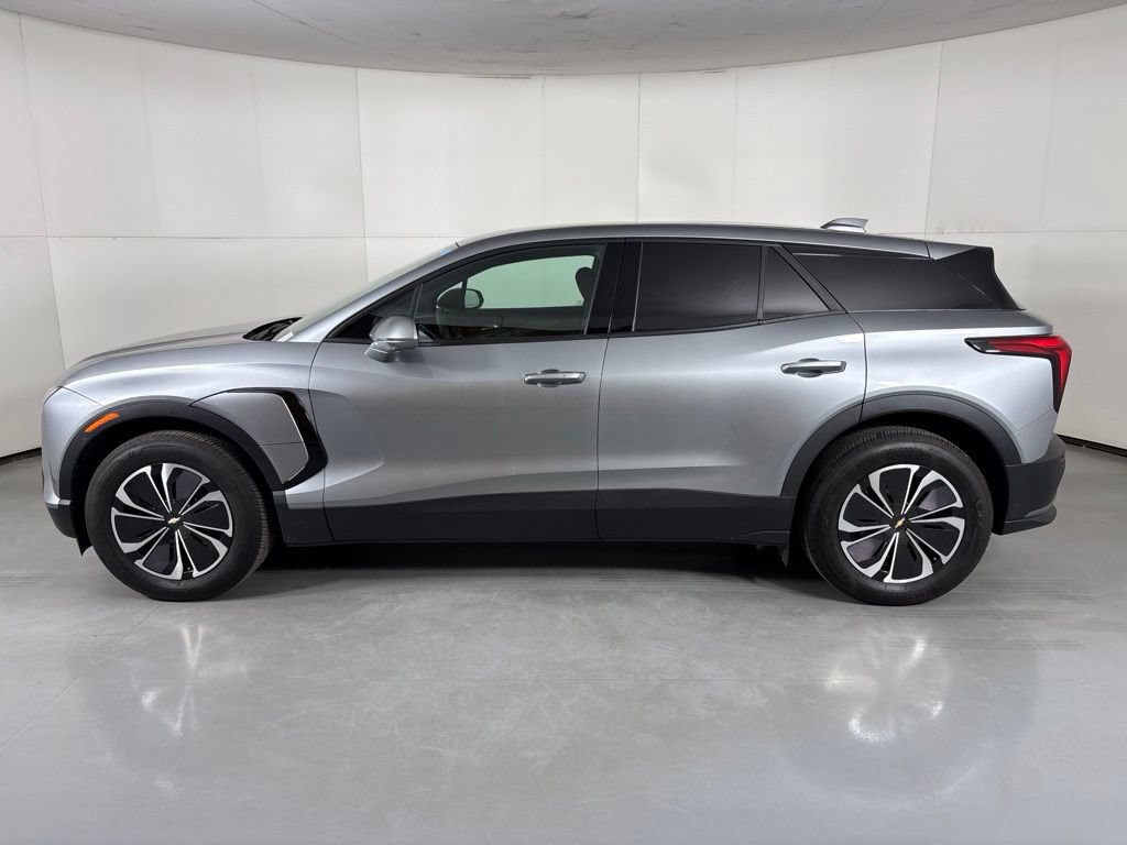 Certified 2025 Chevrolet Blazer EV LT w/ LPO, All-Weather Mat Package FWD image 6