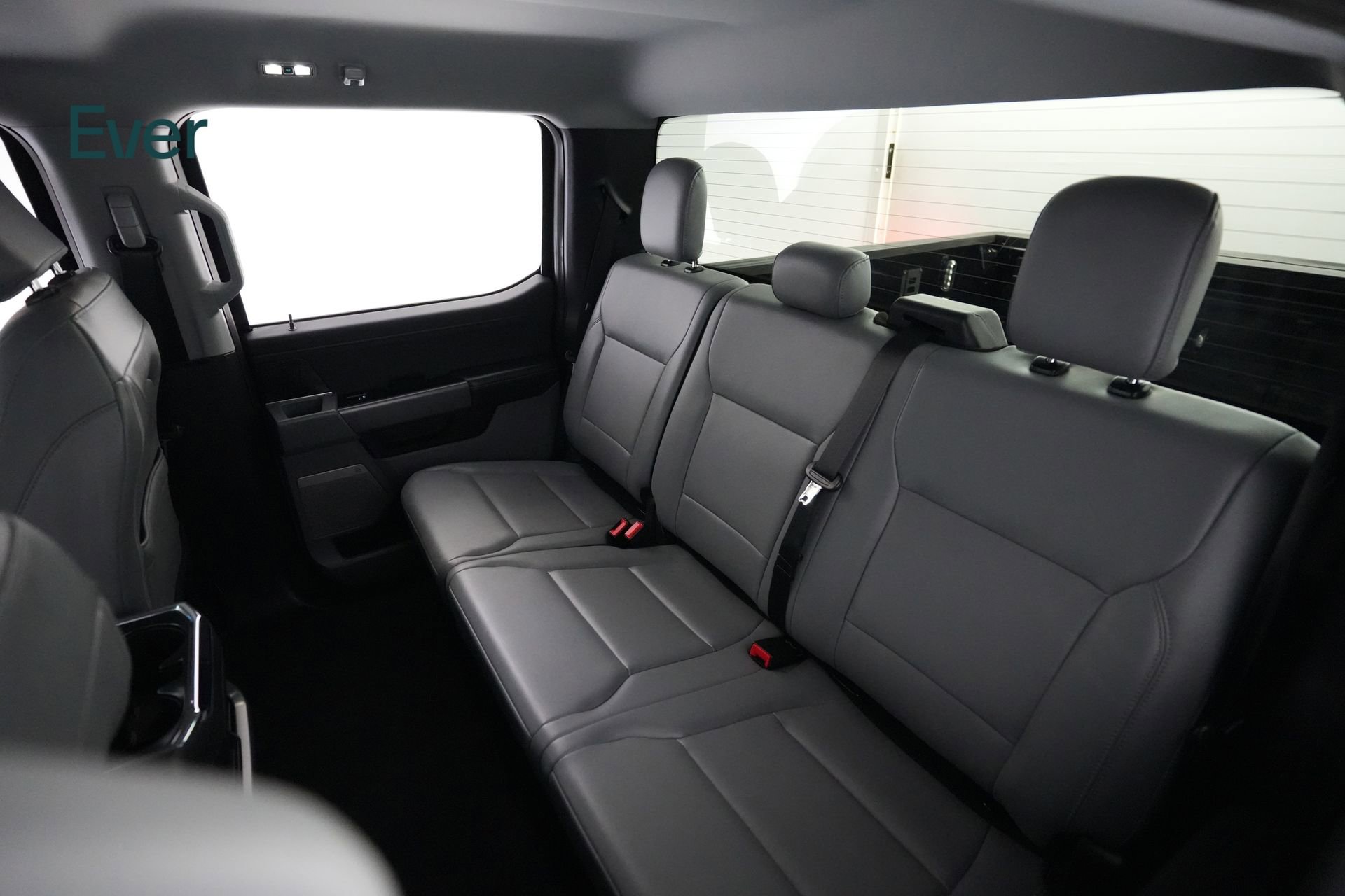 Used 2025 Ford F150 Lightning Flash image 18