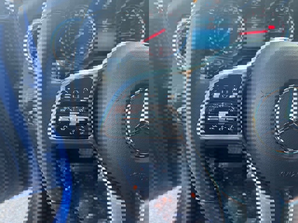 Used 2022 Mercedes-Benz GLC 300 4MATIC image 21