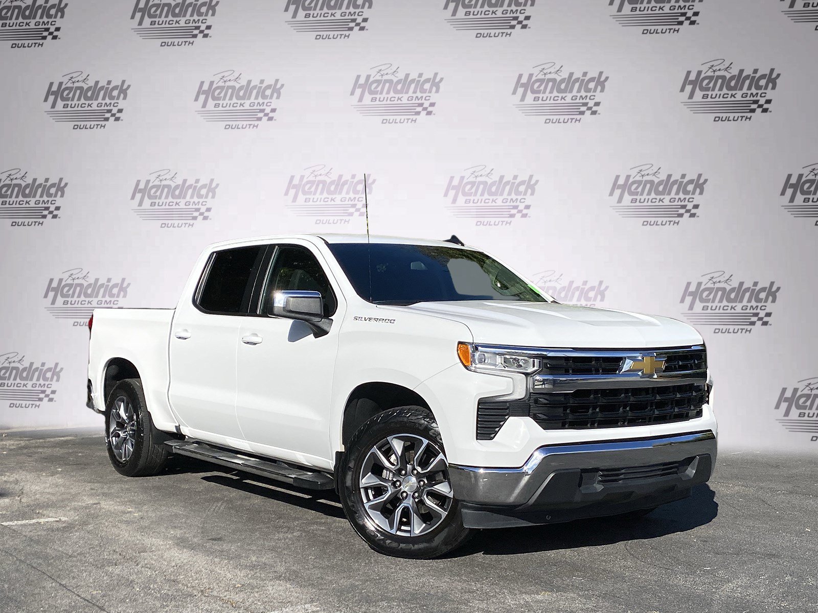 Used 2024 Chevrolet Silverado 1500 LT w/ Protection Package RWD image 2