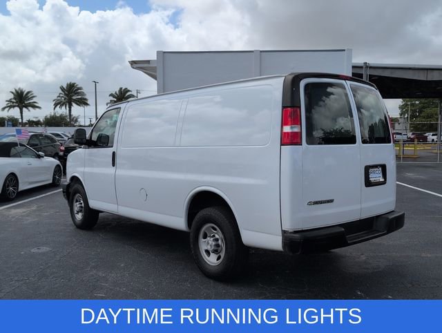 Used 2020 Chevrolet Express 2500 w/ Driver Convenience Package image 5