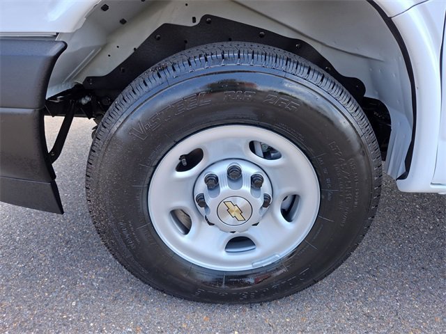 New 2025 Chevrolet Express 2500 WT w/ Driver Convenience Package image 9