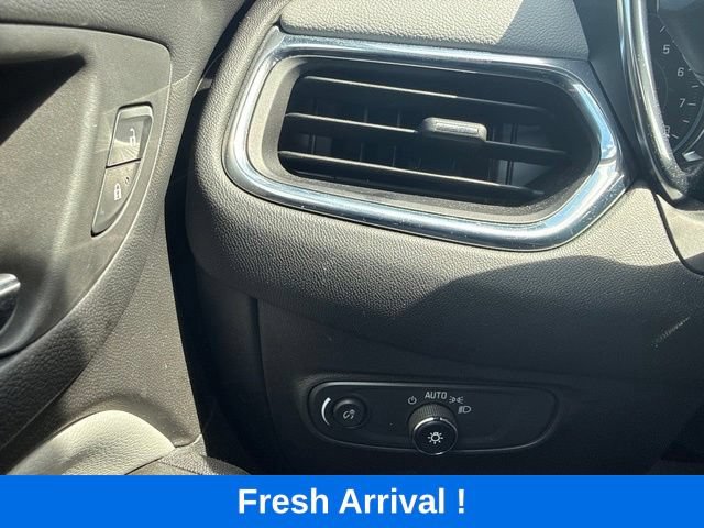 Used 2023 Chevrolet Equinox LT FWD image 9