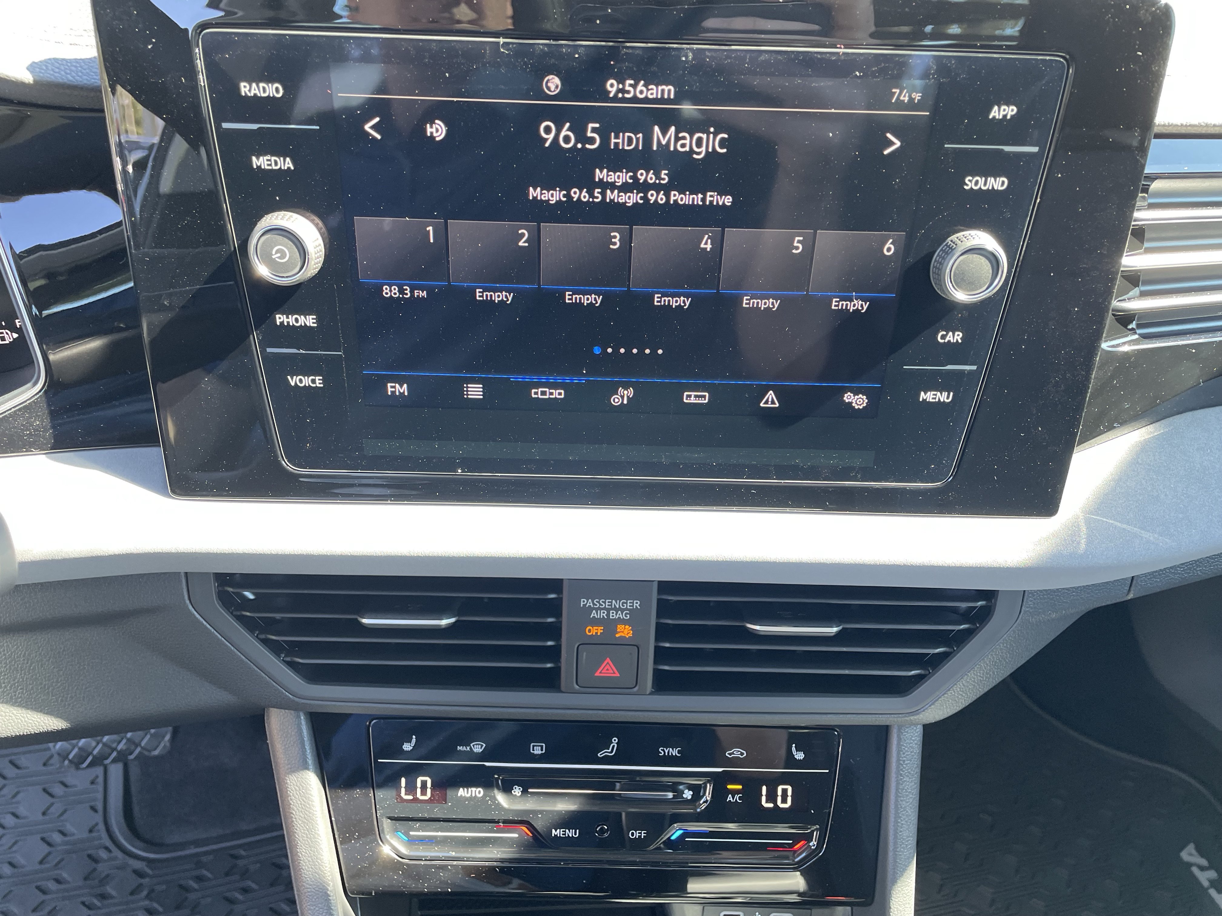 New 2026 Volkswagen Jetta SE FWD image 18