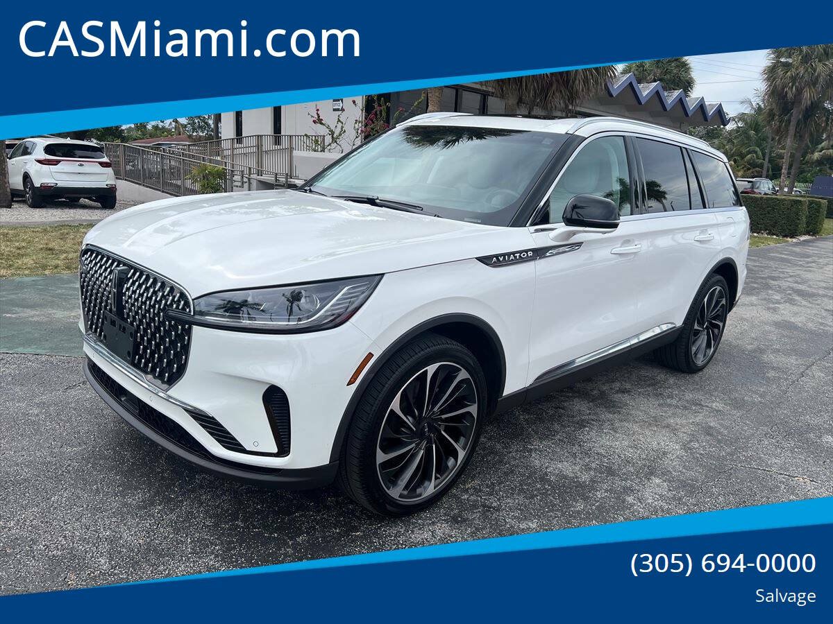 Used 2025 Lincoln Aviator Reserve w/ Equipment Group 201A AWD/4WD image 1