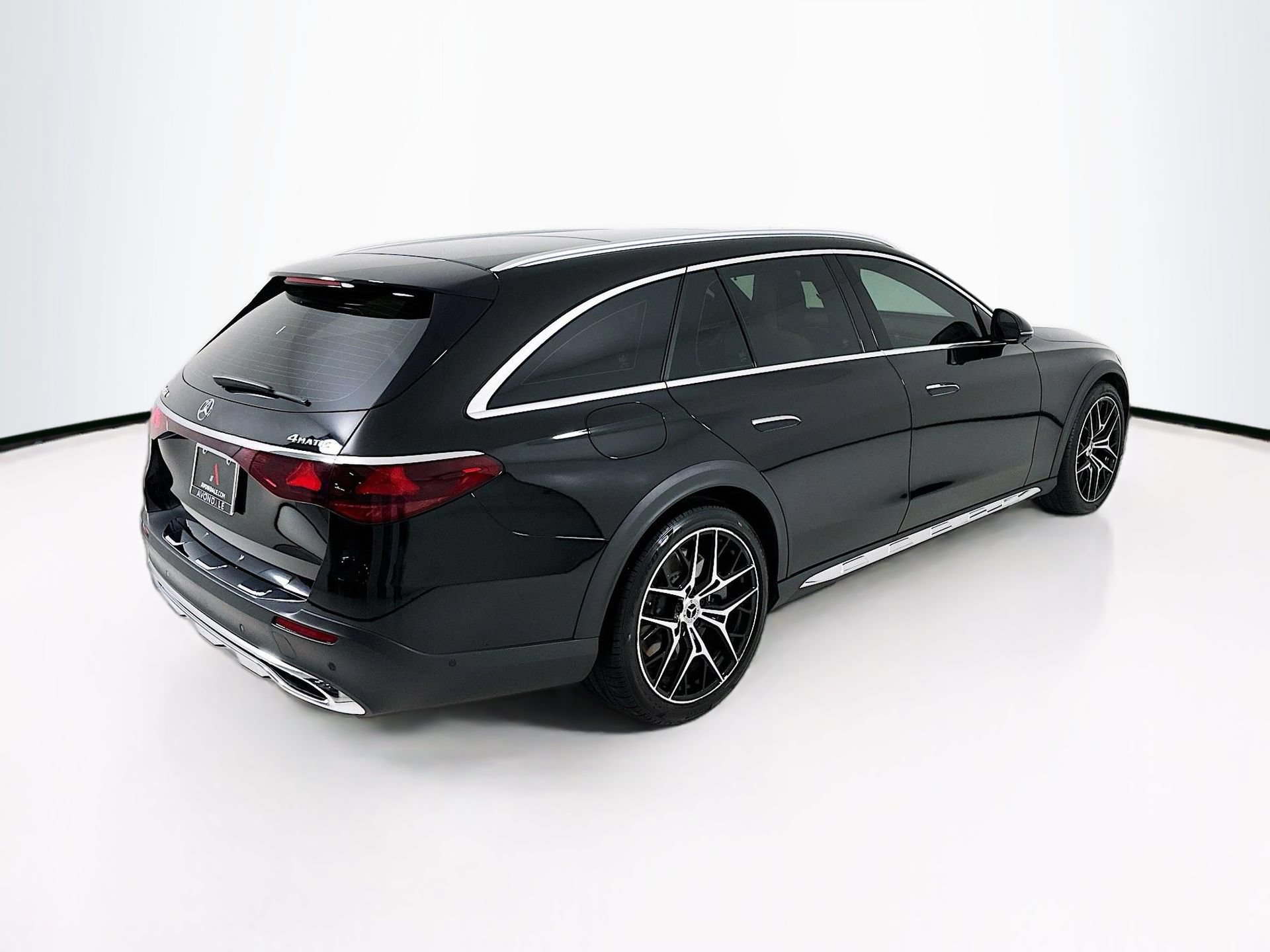Certified 2024 Mercedes-Benz E 450 4MATIC All-Terrain Wagon image 8