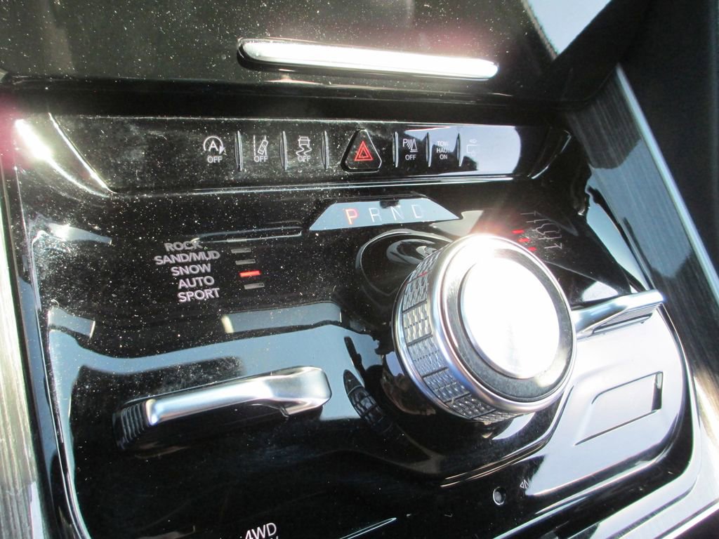 Used 2022 Jeep Wagoneer Series III image 33