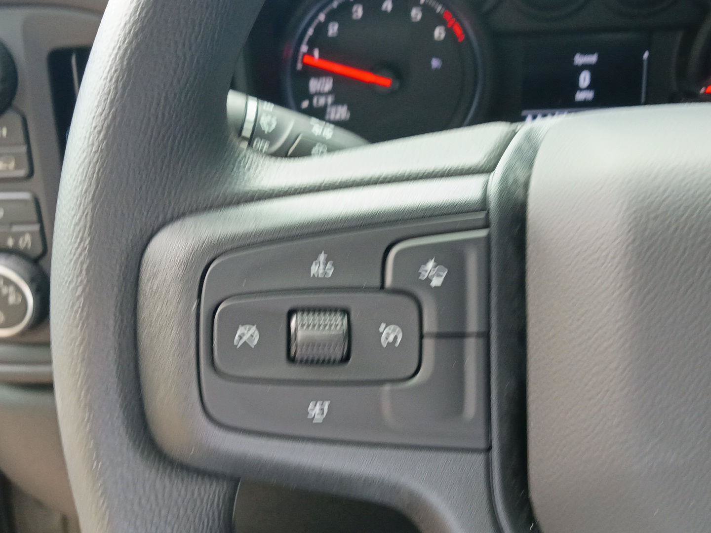 New 2026 Chevrolet Silverado 1500 Custom w/ LPO, Dark Essentials Package AWD/4WD image 11