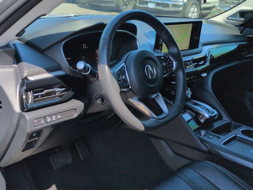 Used 2025 Acura MDX w/ Technology Package AWD/4WD image 12