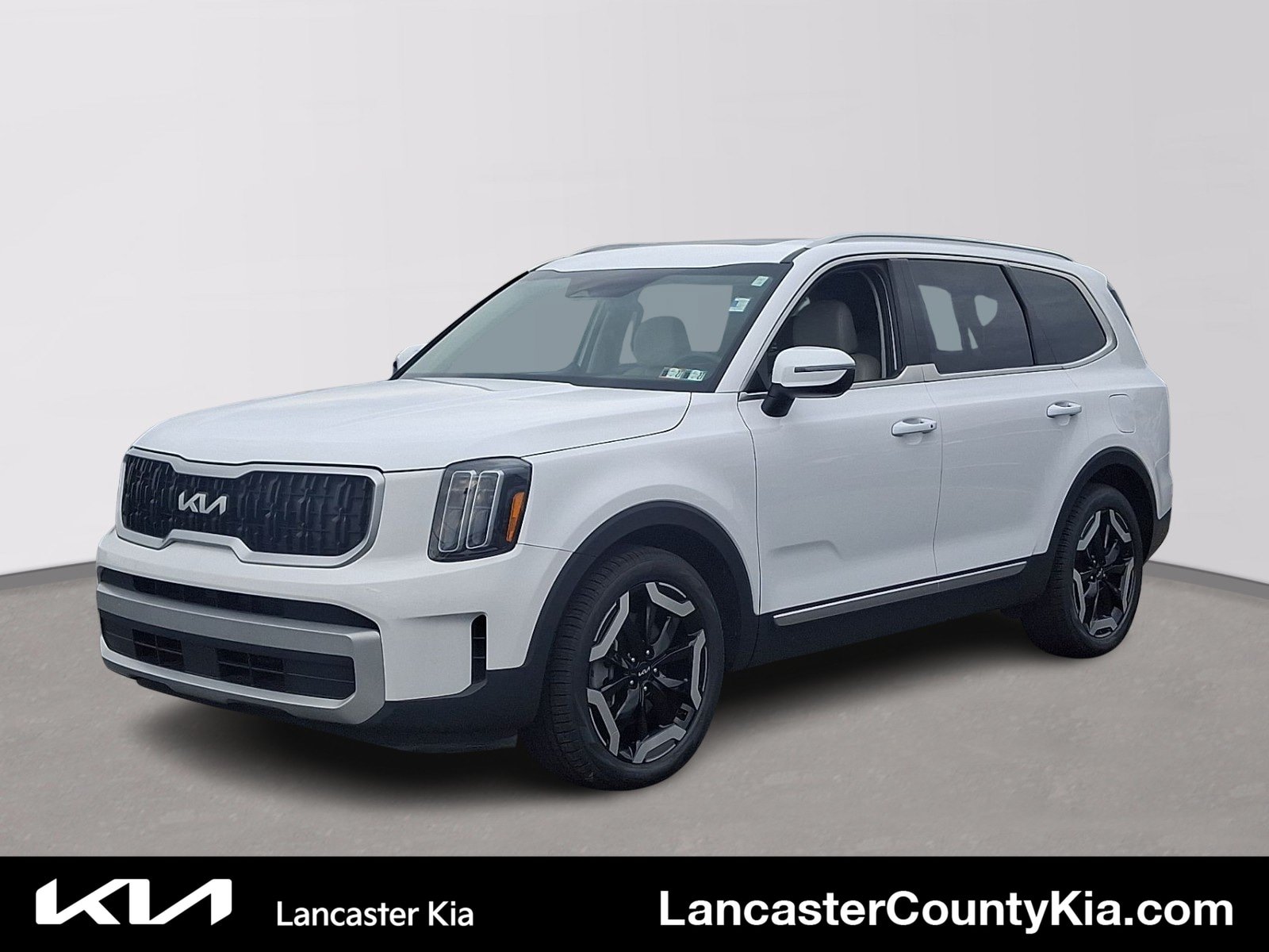 Used 2024 Kia Telluride EX