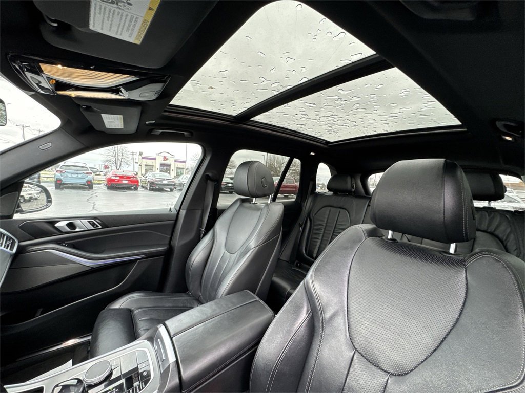 Used 2019 BMW X5 xDrive40i w/ Premium Package 2 image 22