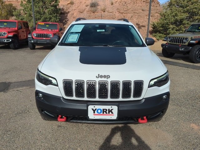 Used 2019 Jeep Cherokee Trailhawk w/ Cold Weather Group image 2