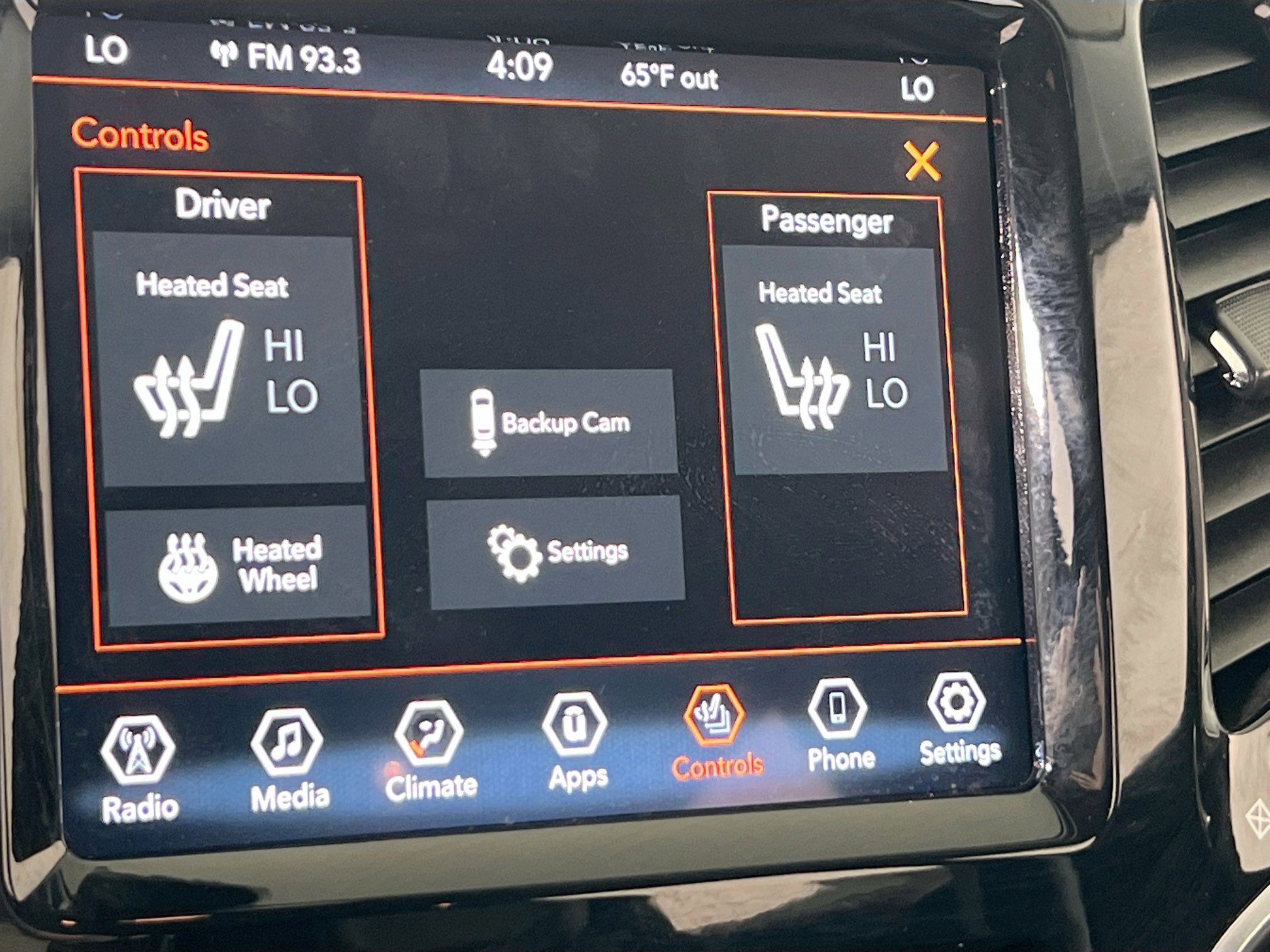 Used 2022 Jeep Cherokee Limited AWD/4WD image 19