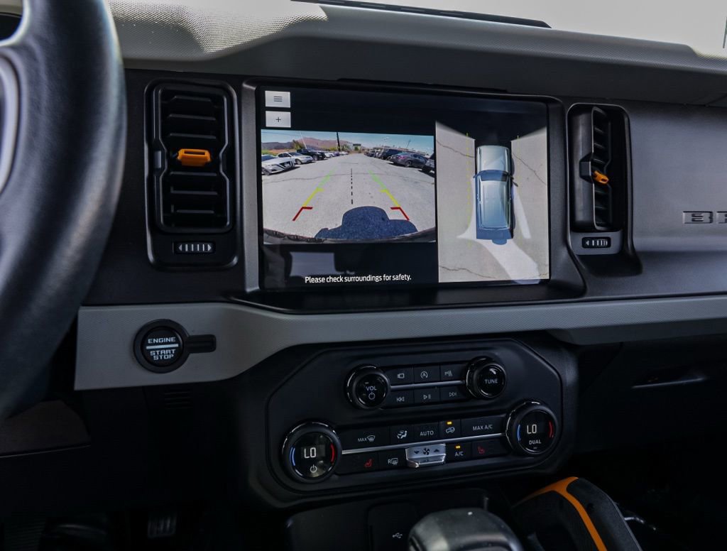 Used 2023 Ford Bronco Badlands w/ Sasquatch Package image 28