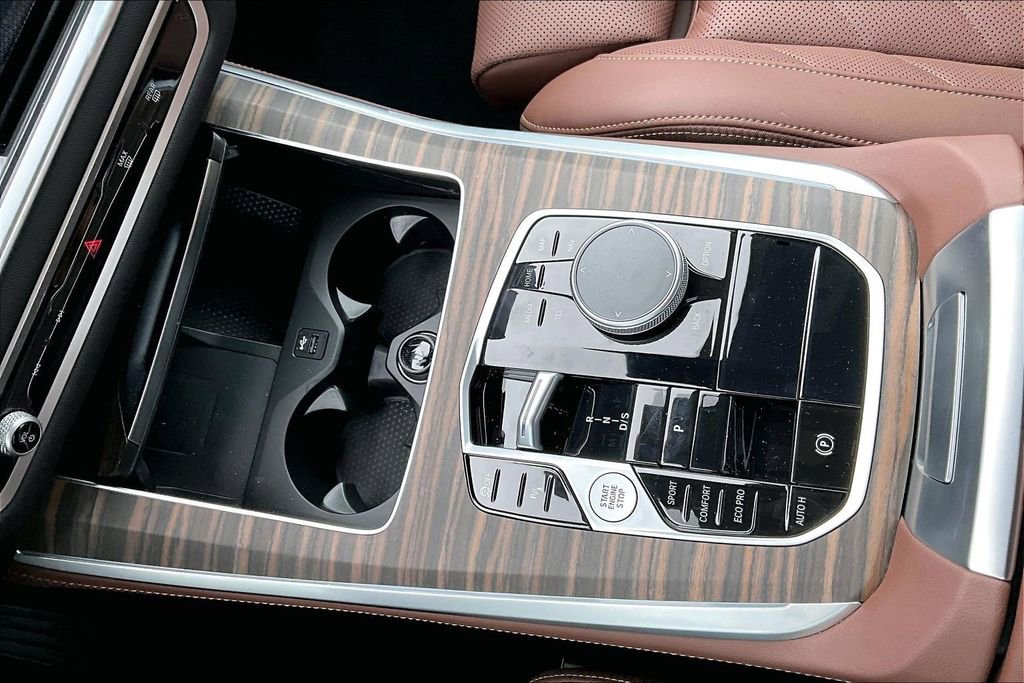 Used 2025 BMW X5 sDrive40i w/ Premium Package RWD image 25
