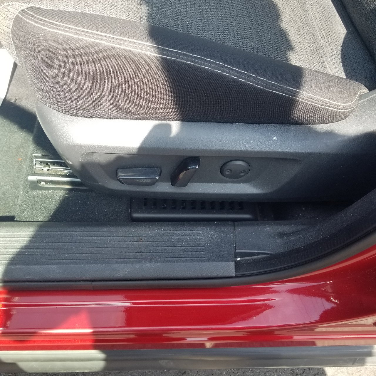 Used 2022 Nissan Rogue SV image 10