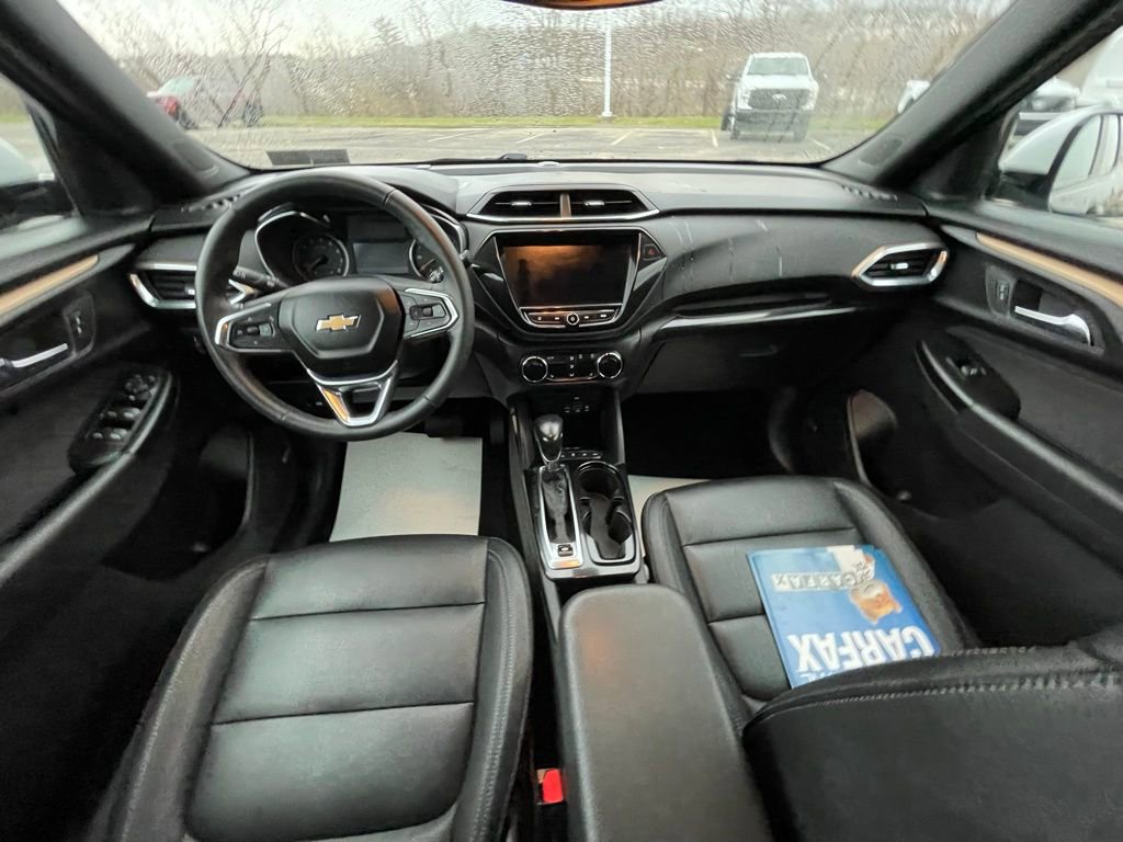 Used 2021 Chevrolet TrailBlazer ACTIV w/ Technology Package image 19