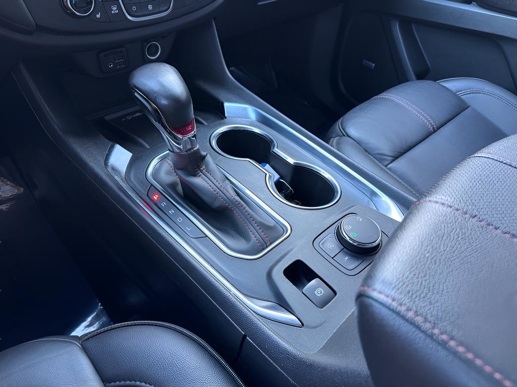 Used 2022 Chevrolet Traverse RS image 34