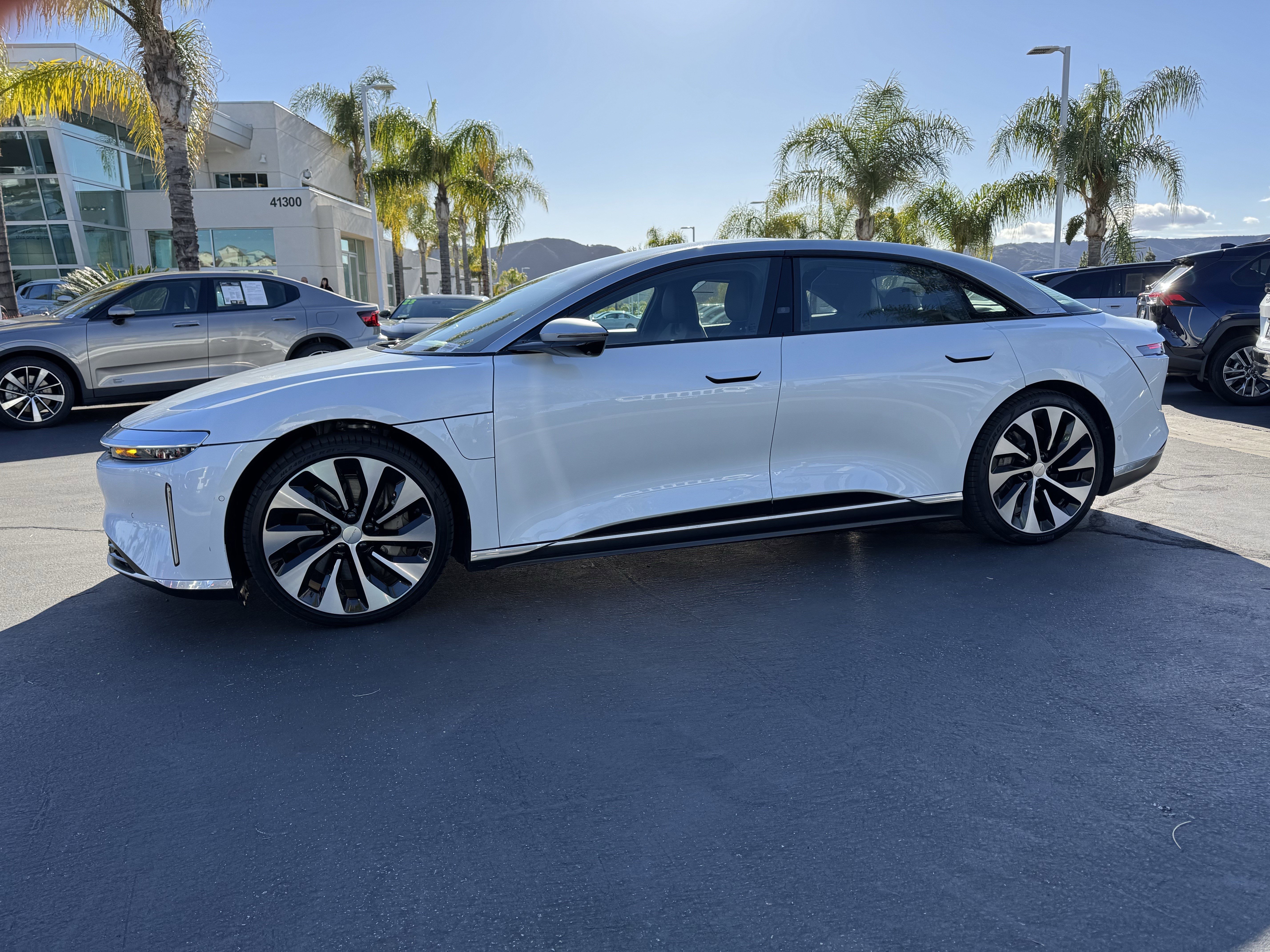 Used 2022 Lucid Air Grand Touring image 7