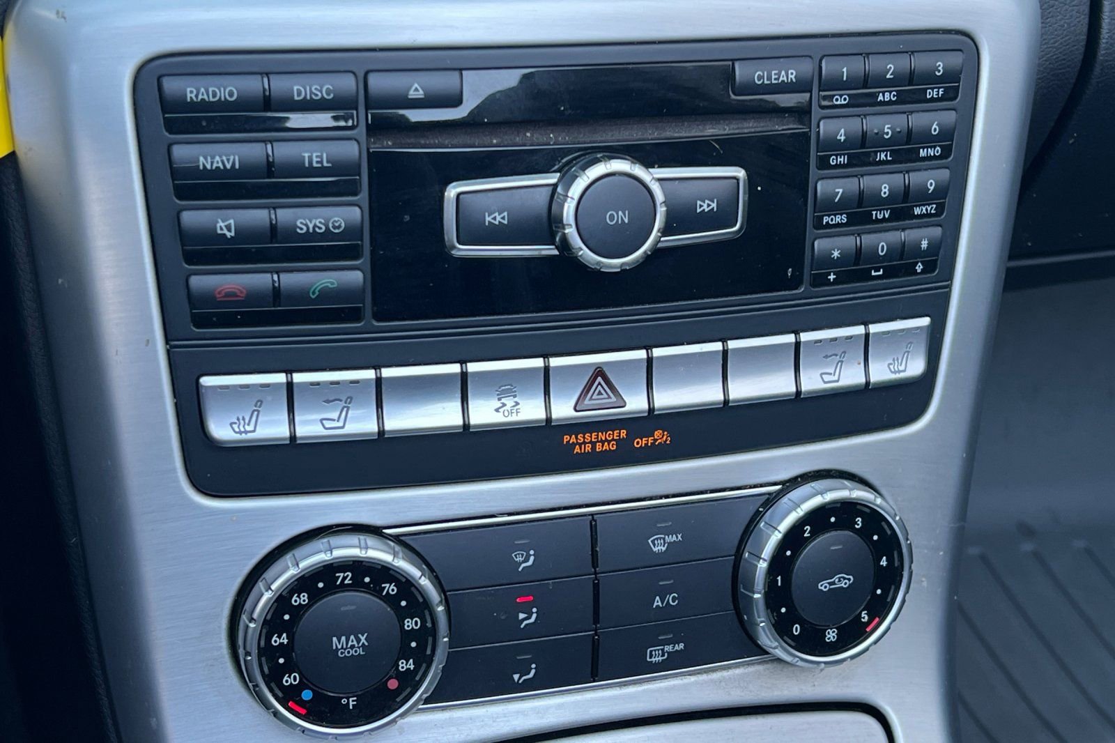 Used 2015 Mercedes-Benz SLK 250 image 17