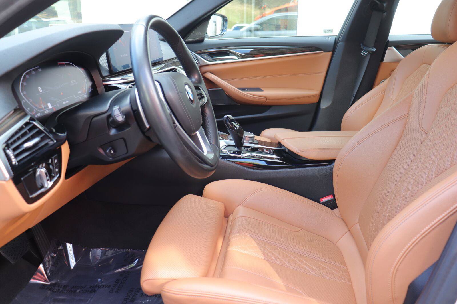 Used 2021 BMW 530i RWD image 11