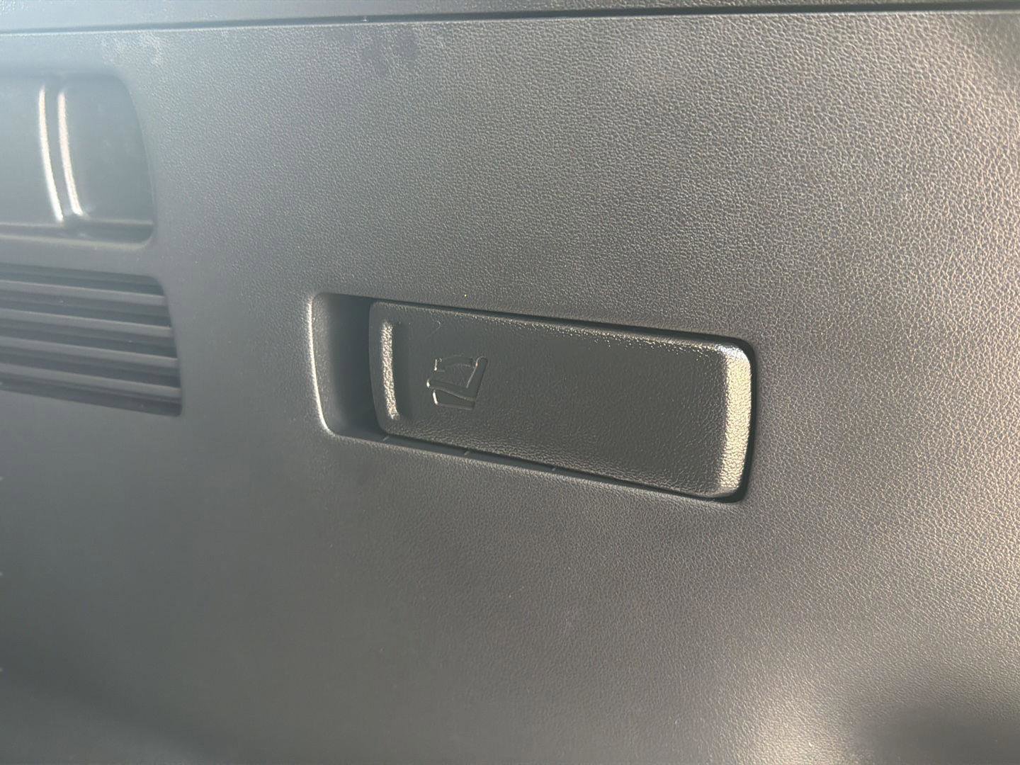 Used 2025 Hyundai Tucson SE image 25