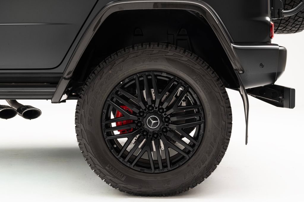 Used 2024 Mercedes-Benz G 63 AMG Squared image 11