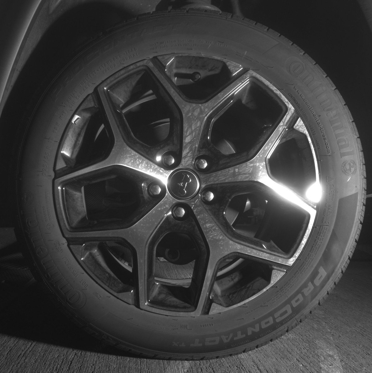 Used 2025 Jeep Compass Limited AWD/4WD image 14