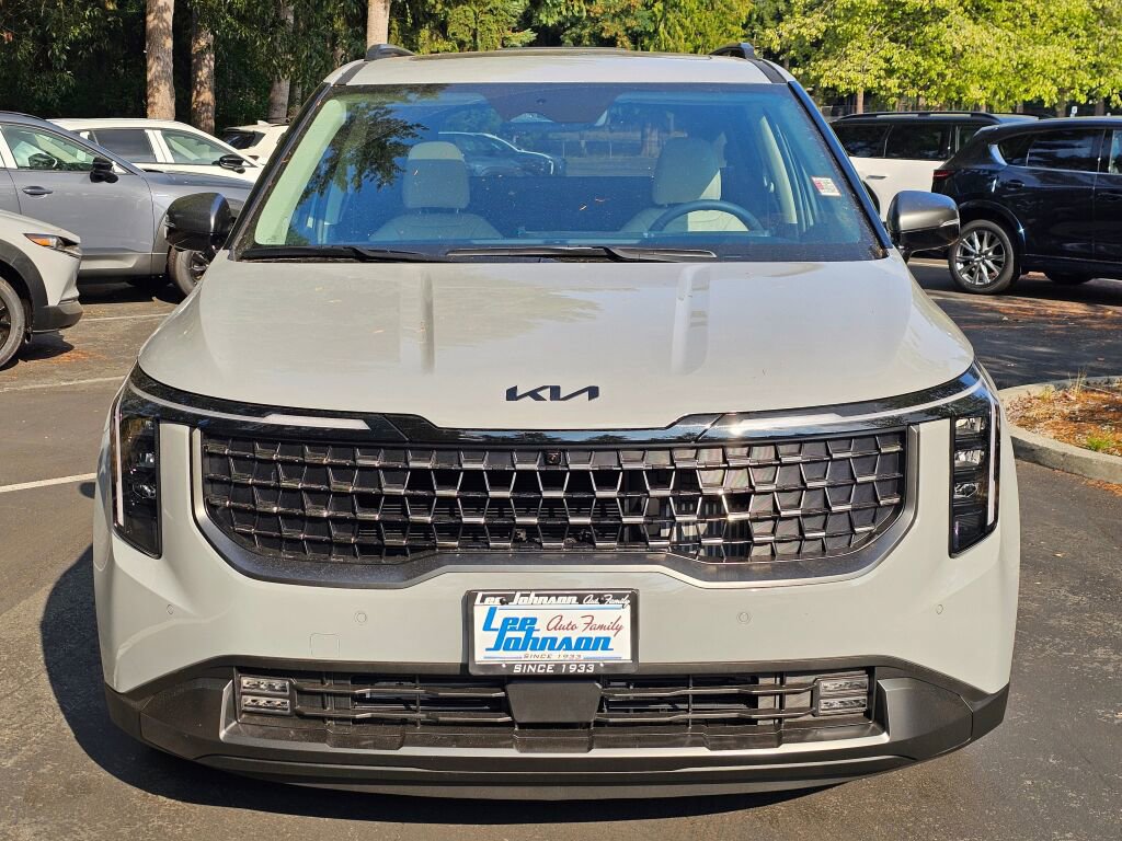 New 2026 Kia Carnival SX w/ SX Dark Edition Package video 2