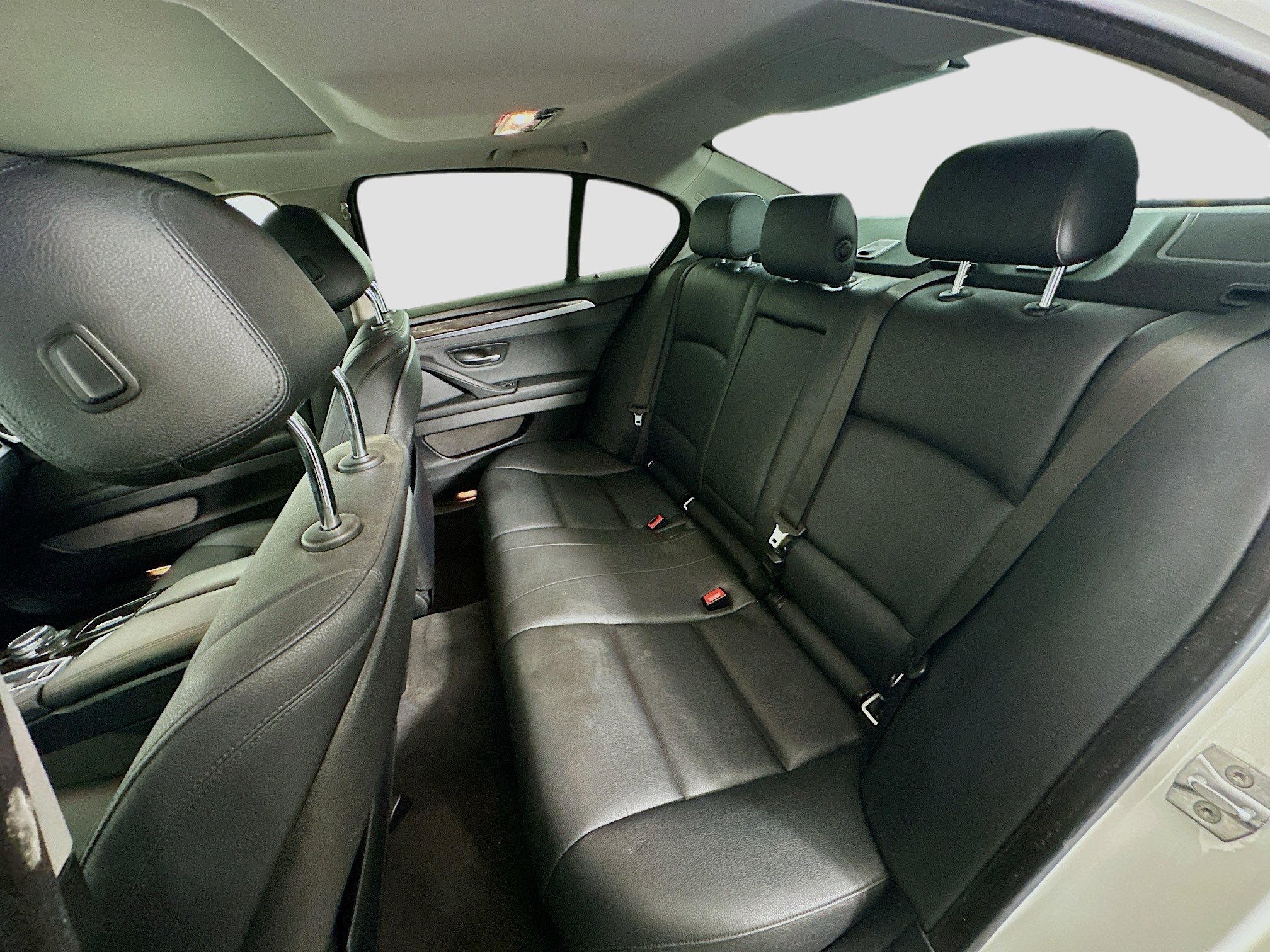 Used 2015 BMW 528i Sedan RWD image 28