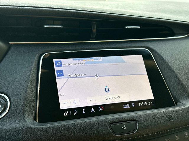 Used 2019 Cadillac XT4 Premium Luxury AWD/4WD image 32
