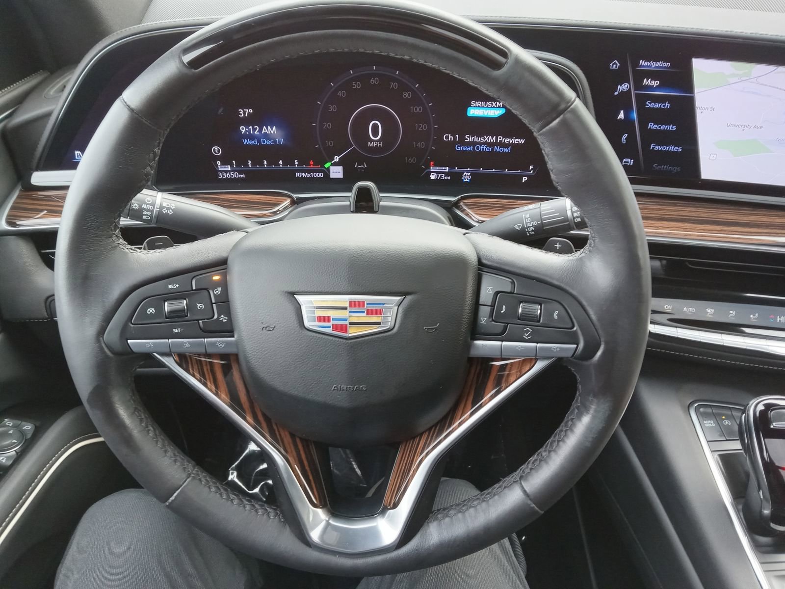 Certified 2024 Cadillac Escalade Premium Luxury image 15