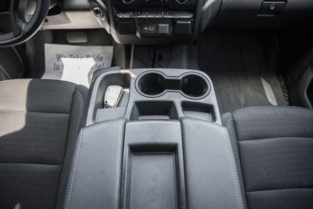 Used 2023 Chevrolet Silverado 1500 Custom AWD/4WD image 33