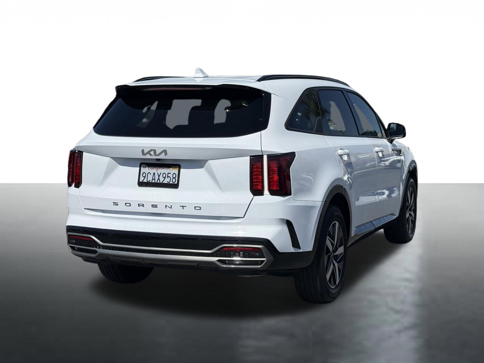 Certified 2022 Kia Sorento S image 7