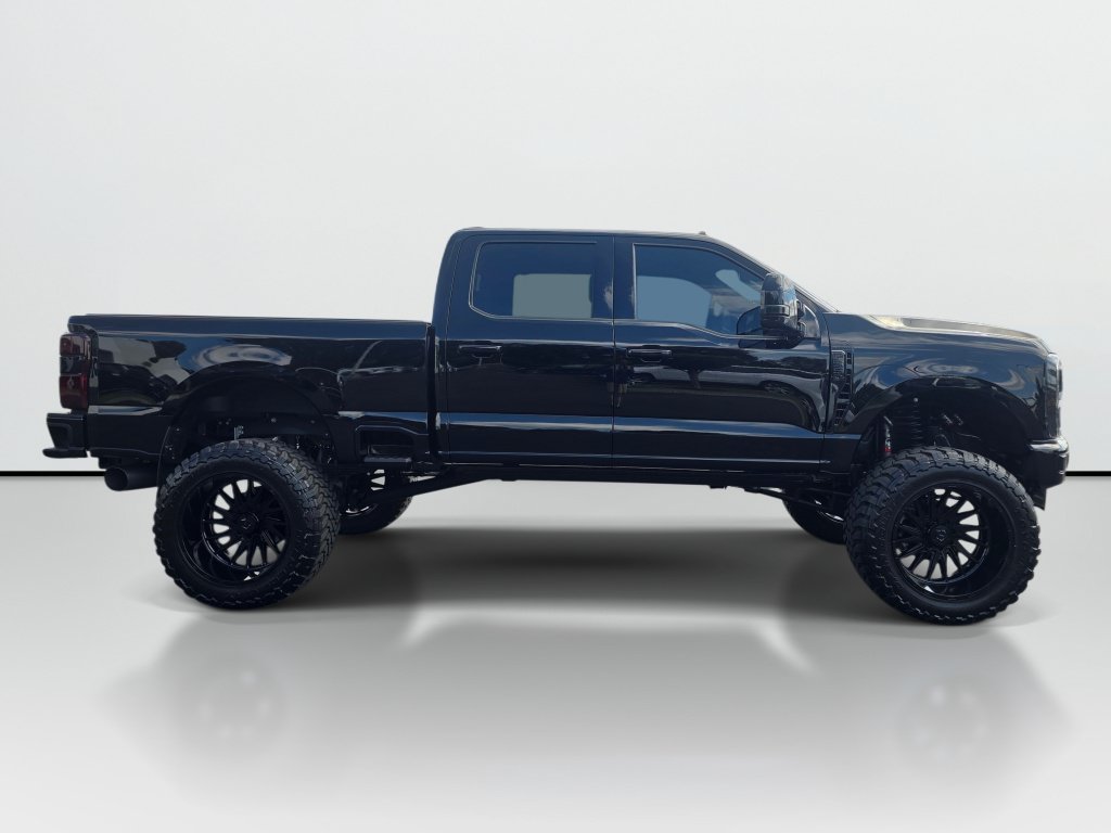 Used 2026 Ford F350 Platinum AWD/4WD image 4