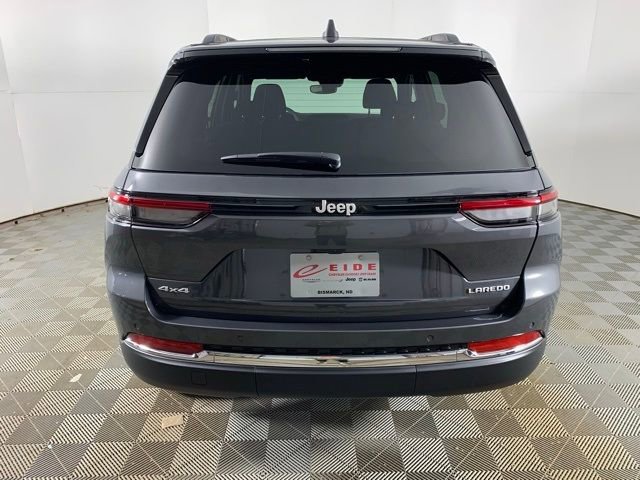 New 2025 Jeep Grand Cherokee Laredo image 6
