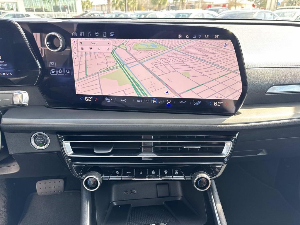 Certified 2025 Chevrolet Traverse LT image 25