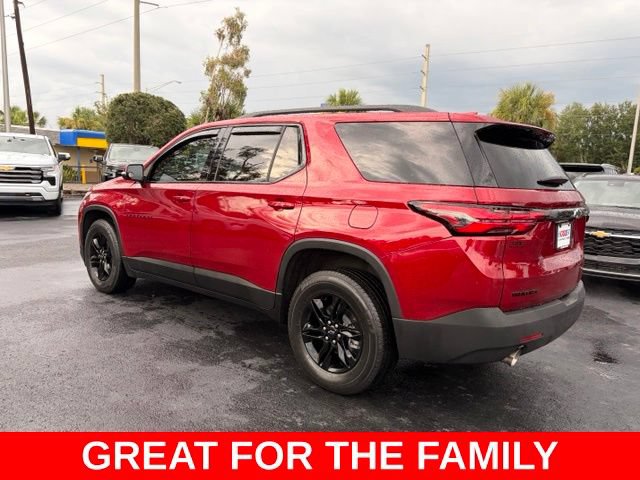 Used 2023 Chevrolet Traverse LT FWD image 4