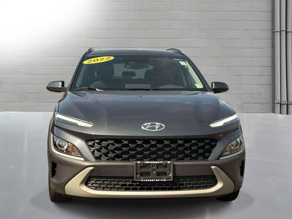 Used 2022 Hyundai Kona SEL w/ Convenience Package image 2