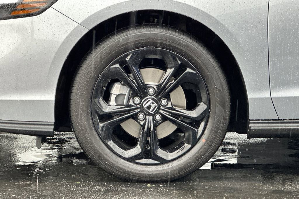 Certified 2025 Honda Accord SE image 24